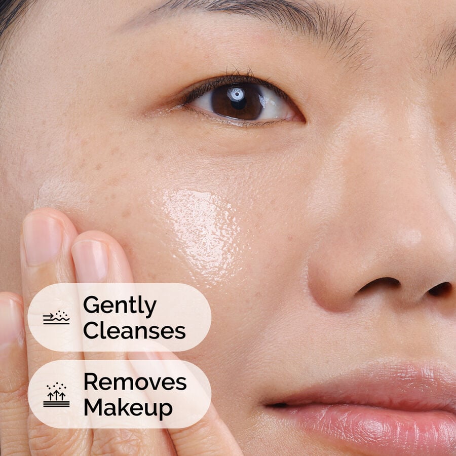 squalane-cleanser-u4 ord-squalane-cleanser-model-application-with-benefits.jpg